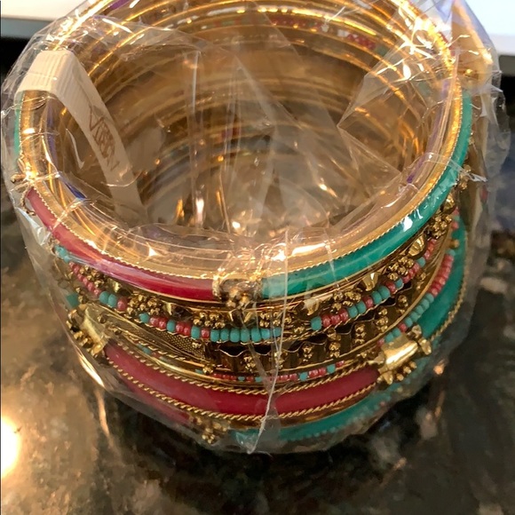 Amrita Singh Monte Carlo 18 pc bangle set - Picture 5 of 5